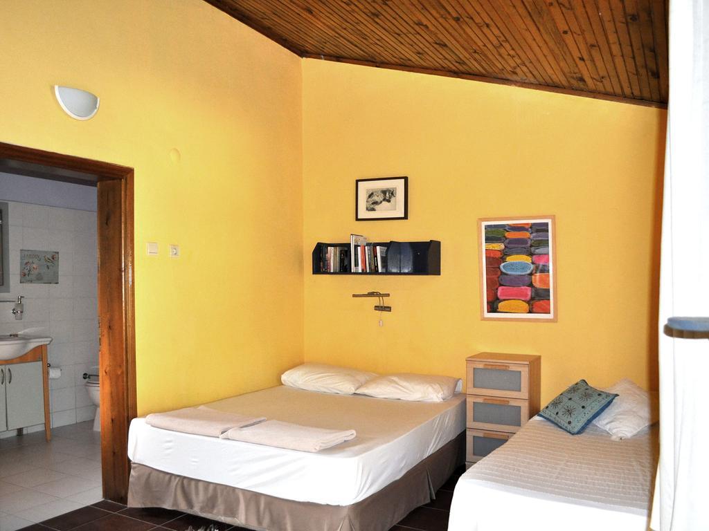 Hotel Hobbit Evi Çıralı Pokoj fotografie